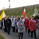 Z Matką Bożą Fatimską po ulicach Pszenna