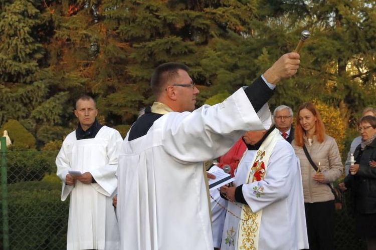 Z Matką Bożą Fatimską po ulicach Pszenna