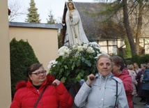 Z Matką Bożą Fatimską po ulicach Pszenna