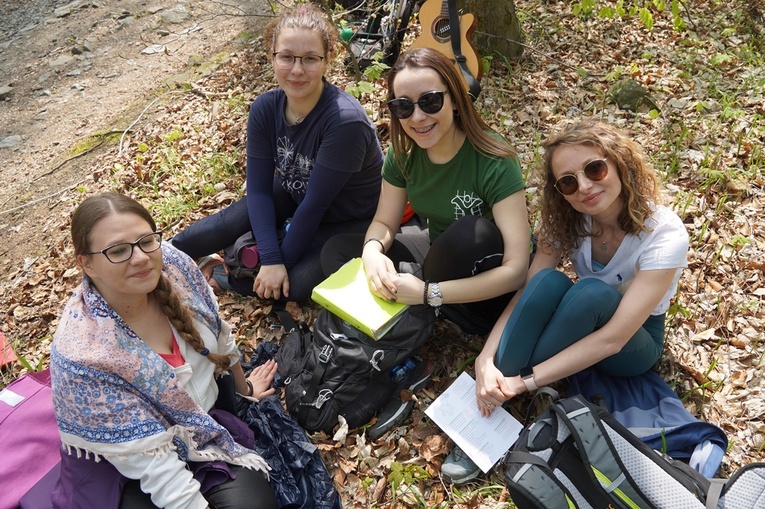 Piesza pielgrzymka z Sobótki na Ślężę 2022