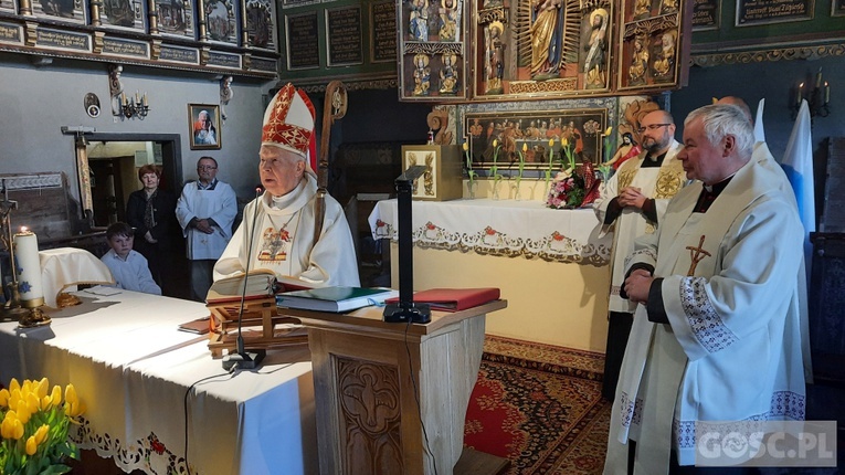 Klępsk. Poświęcenie krzyża 