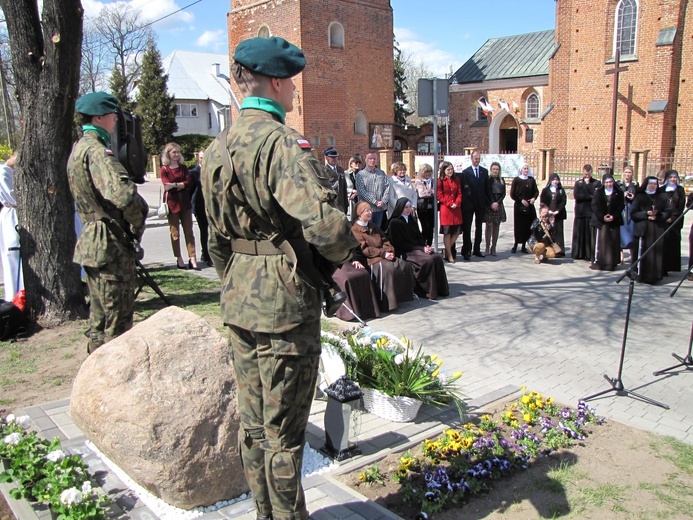 Przasnysz. Skwer bł. s. Marii Teresy Kowalskiej
