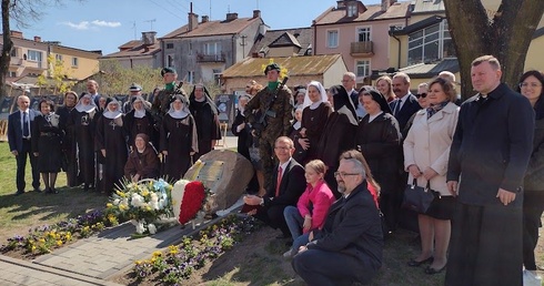 Przasnysz. Nadzwyczajna w zwyczajności otrzymuje swój plac