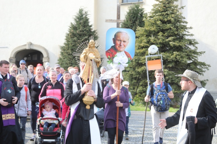 Pielgrzymi łagiewniccy u św. Jana Kantego w Kętach - 2022