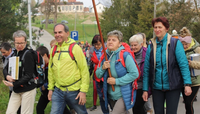 Pielgrzymi na trasie z Witkowic do Wieprza - 2022