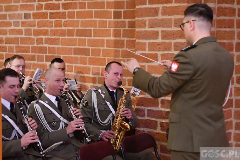 Modlitwa w intencji ojczyzny w katedrze