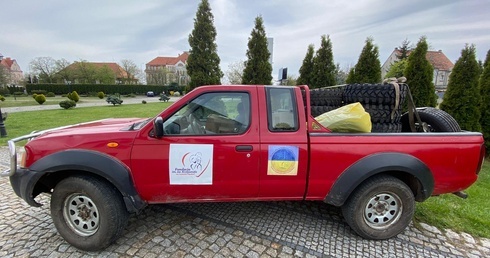 Lwówek Śląski. Auto ratunkowe