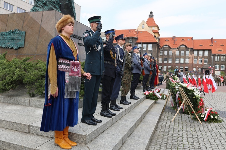 Uroczystość NMP Królowej Polski w Katowicach cz. 1