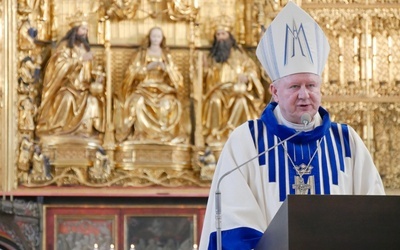 Mszy św. w intencji ojczyzny przewodniczył bp Wiesław Szlachetka.