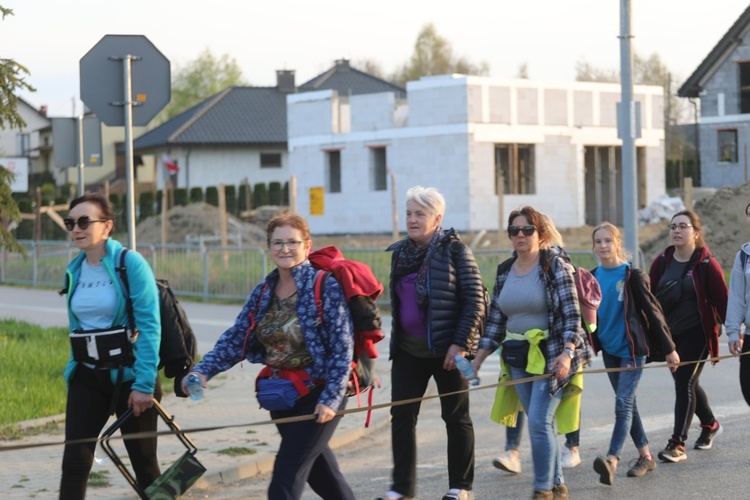 Powitanie łagiewnickich pielgrzymów w Nidku - 2022