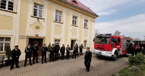 Witków Śląski. Mocne święcenie wozu