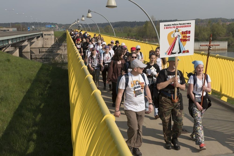 Pielgrzymka "Z buta po Miłosierdzie"