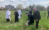 Służebniczki dębickie rozpoczynają budowę nowego domu w Żabnie