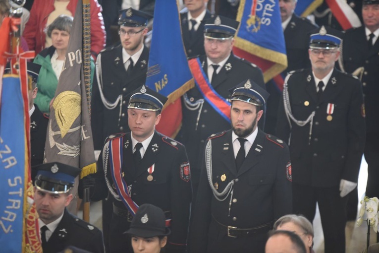 Szczepanów. Służby mundurowe u św. Stanisława