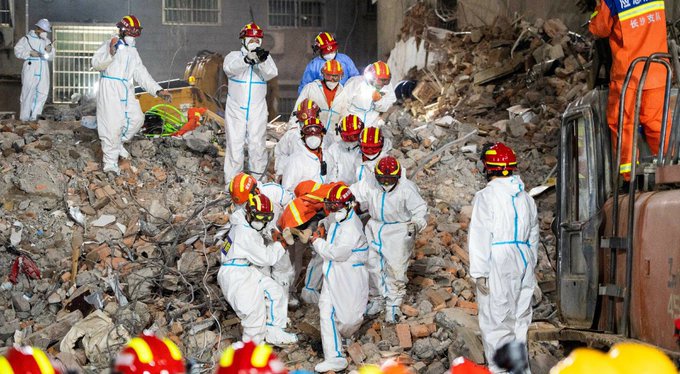 W Chinach zawalił się ośmiopiętrowy budynek. Pod gruzami zginęły dziesiątki osób 