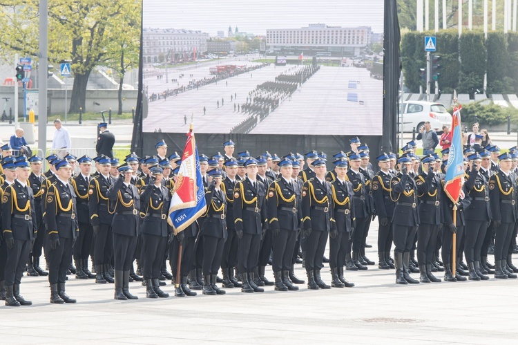 Centralne obchody Dnia Strażaka w Warszawie [FOTORELACJA]