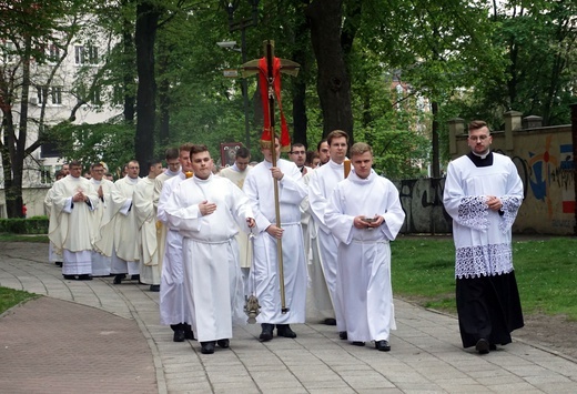 Święcenia diakonatu