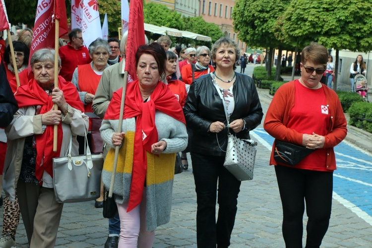 Zjazd Parafialnych Zespołów Caritas na Ostrowie Tumskim