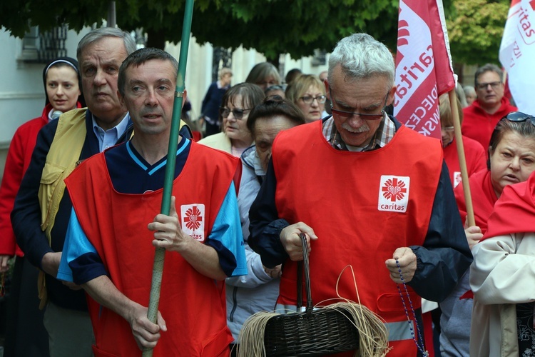 Zjazd Parafialnych Zespołów Caritas na Ostrowie Tumskim