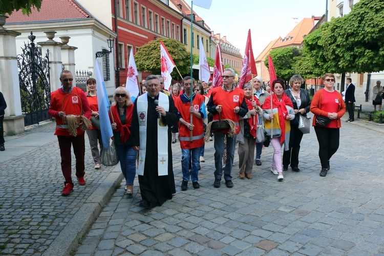 Zjazd Parafialnych Zespołów Caritas na Ostrowie Tumskim