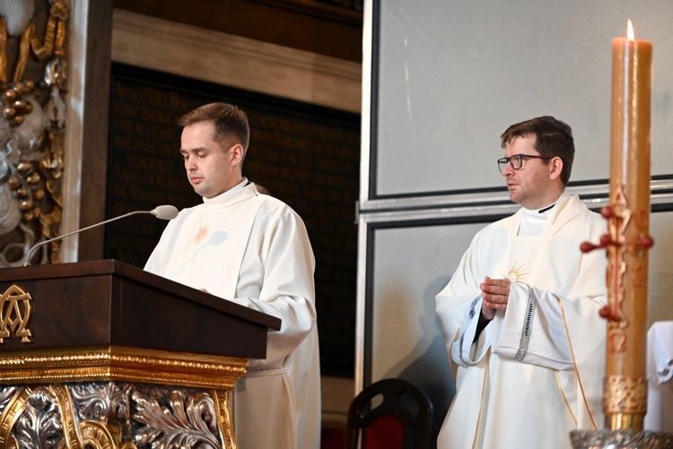 Błogosławieństwo lektorów, ceremoniarzy i nadzwyczajnych szafarzy