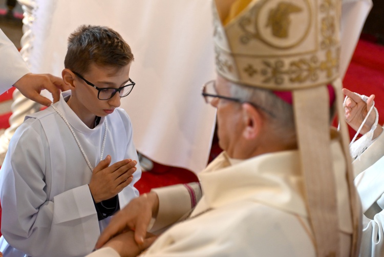 Błogosławieństwo lektorów, ceremoniarzy i nadzwyczajnych szafarzy