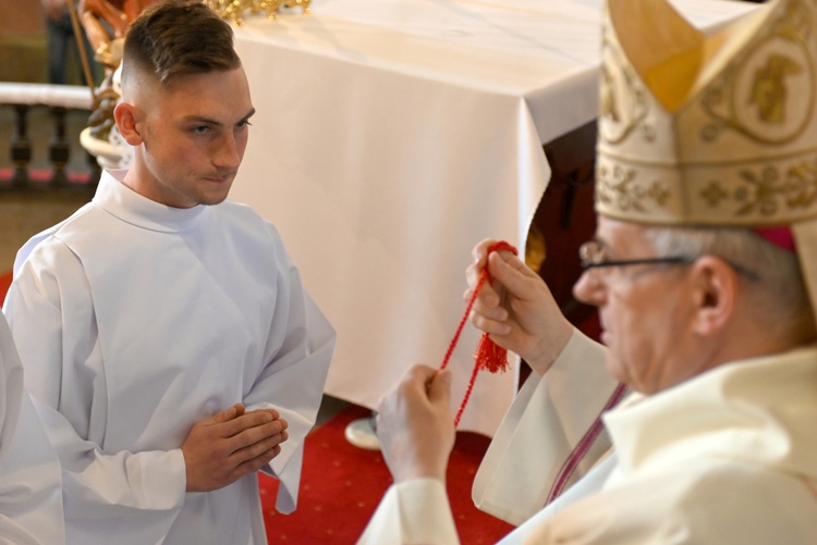 Błogosławieństwo lektorów, ceremoniarzy i nadzwyczajnych szafarzy