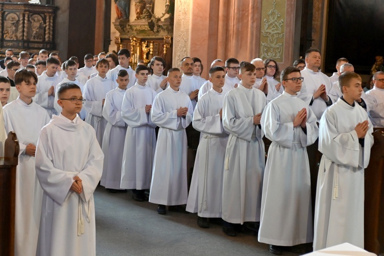 Błogosławieństwo lektorów, ceremoniarzy i nadzwyczajnych szafarzy