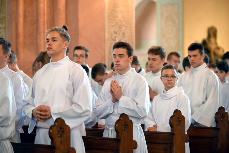 Błogosławieństwo lektorów, ceremoniarzy i nadzwyczajnych szafarzy