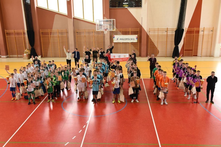 Diecezjalny finał w piłce nożnej halowej  