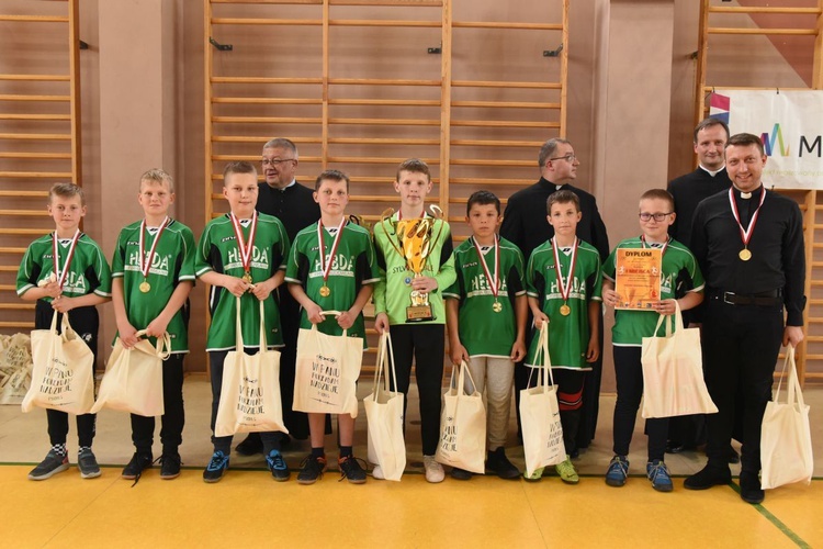 Diecezjalny finał w piłce nożnej halowej  