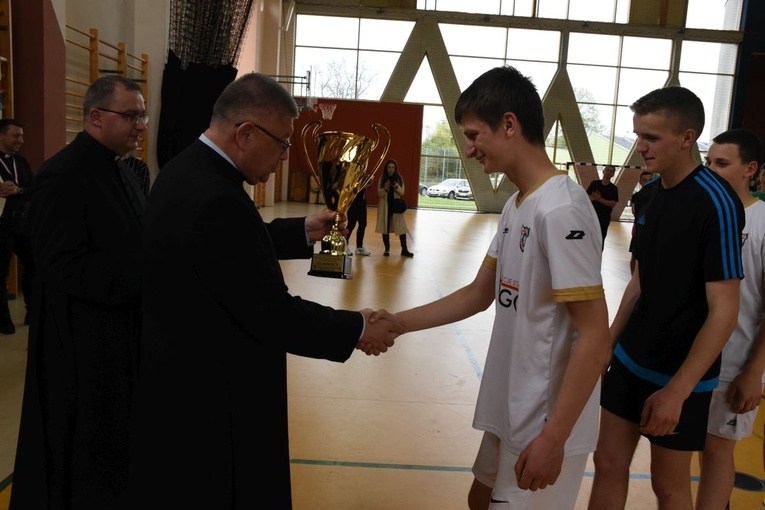 Diecezjalny finał w piłce nożnej halowej  