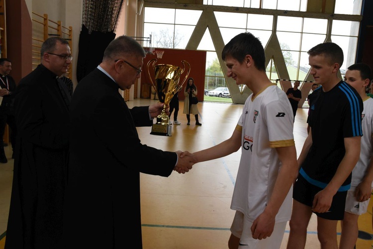 Diecezjalny finał w piłce nożnej halowej  