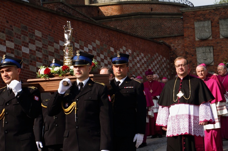 Procesja z Wawelu na Skałkę 2022