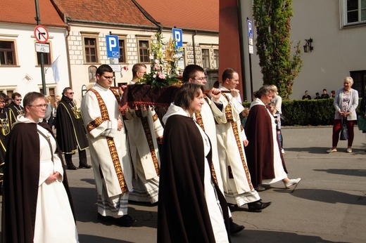 Procesja z Wawelu na Skałkę 2022