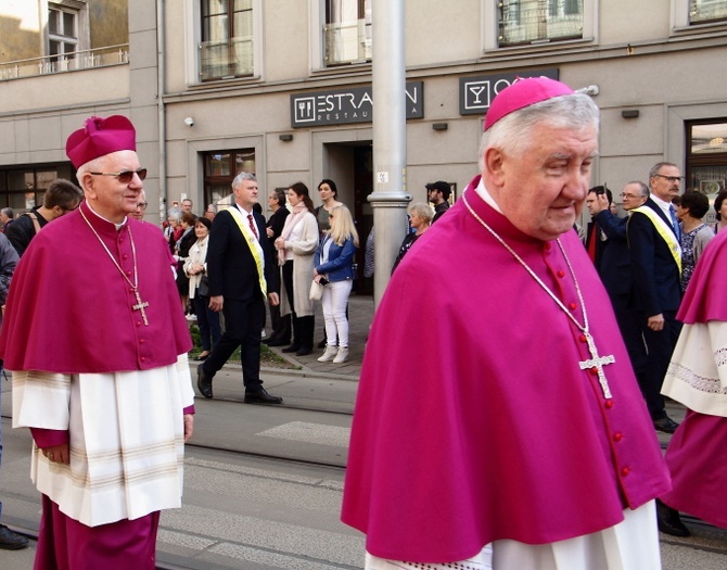 Procesja z Wawelu na Skałkę 2022