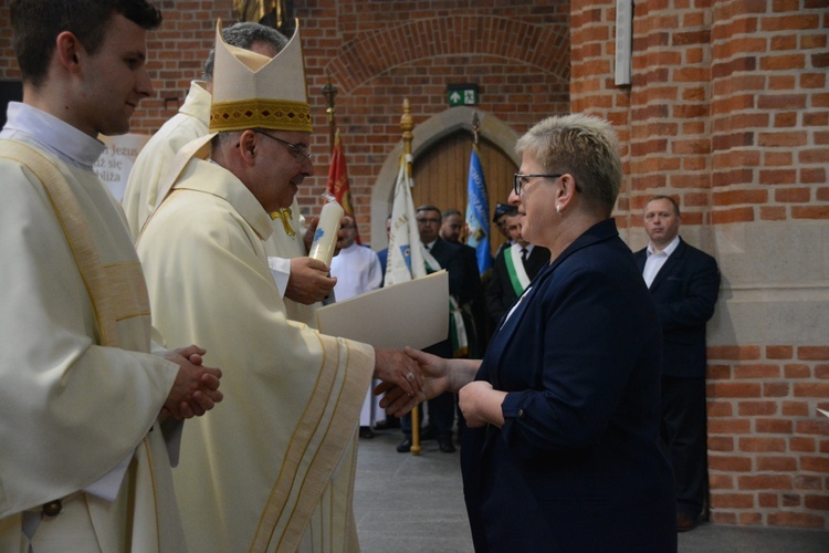 Pierwsza jubileuszowa pielgrzymka dekanalna do katedry