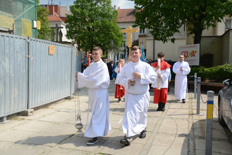 Pierwsza jubileuszowa pielgrzymka dekanalna do katedry