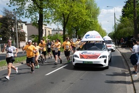 Wings For Life World Run - Nożyński i Talar wygrali w Poznaniu osiągając drugie wyniki w klasyfikacji światowej