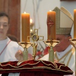 Relikwie św. Jana Pawła II w parafii pw. Świętej Trójcy we Wrocławiu-Krzykach