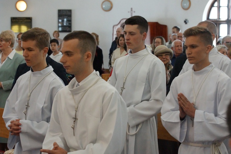 Relikwie św. Jana Pawła II w parafii pw. Świętej Trójcy we Wrocławiu-Krzykach