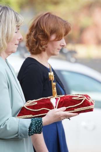 Relikwie św. Jana Pawła II w parafii pw. Świętej Trójcy we Wrocławiu-Krzykach