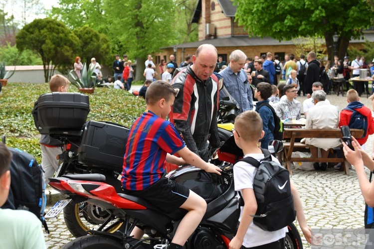 Diecezjalna Pielgrzymka Służby Liturgicznej Ołtarza do Paradyża 