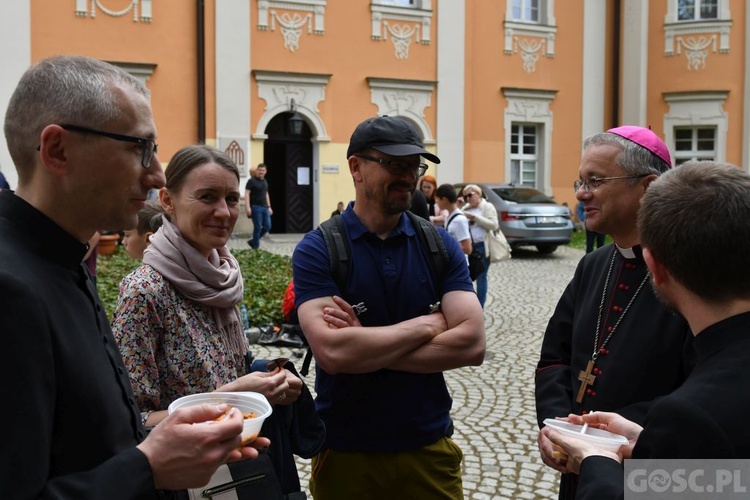 Diecezjalna Pielgrzymka Służby Liturgicznej Ołtarza do Paradyża 