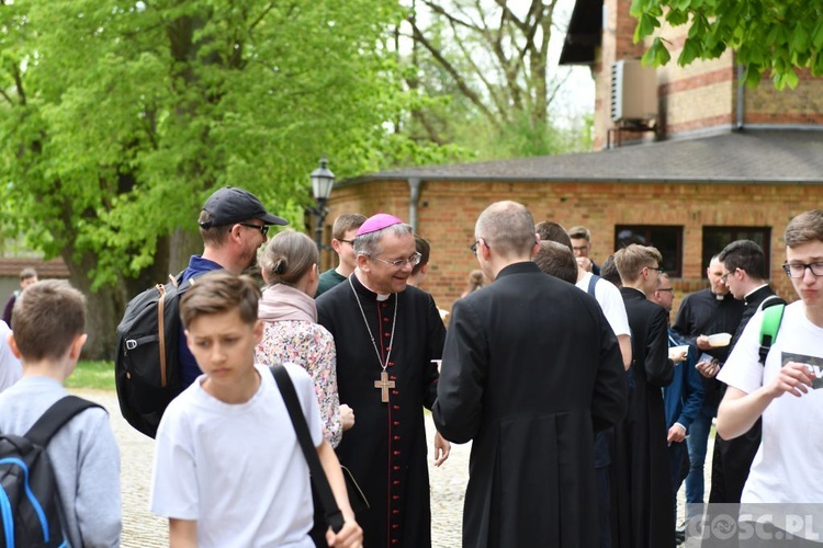 Diecezjalna Pielgrzymka Służby Liturgicznej Ołtarza do Paradyża 