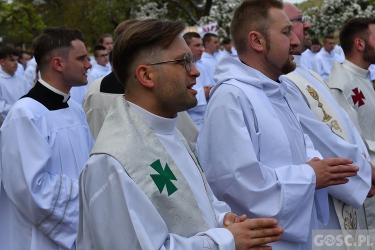 Diecezjalna Pielgrzymka Służby Liturgicznej Ołtarza do Paradyża 