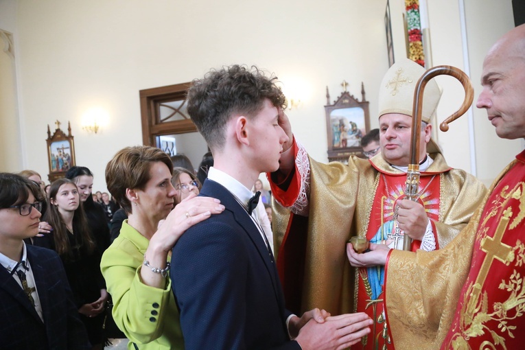 Bierzmowanie w Stróżach