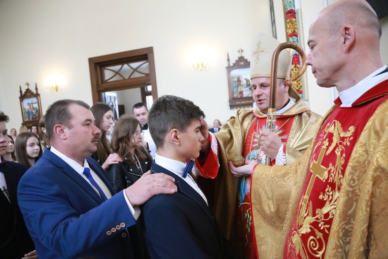Bierzmowanie w Stróżach