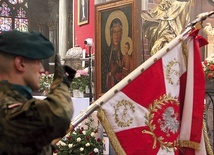 ▲	Szersza relacja zarówno z obchodów cywilno-wojskowych,  jak i kościelnych na: wroclaw.gosc.pl.