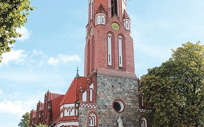 Świątynia jest charakterystycznym punktem miasta.